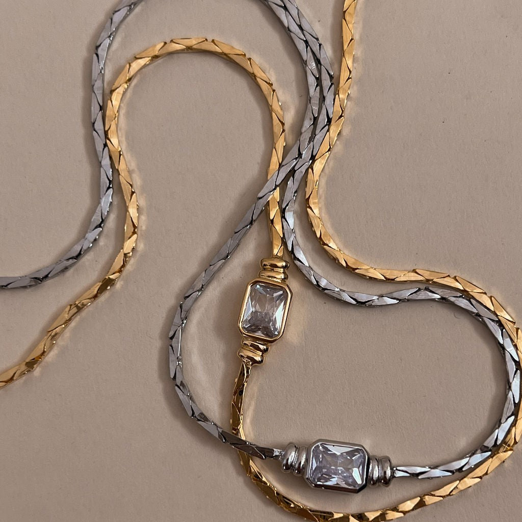 ELEGANCE Necklace