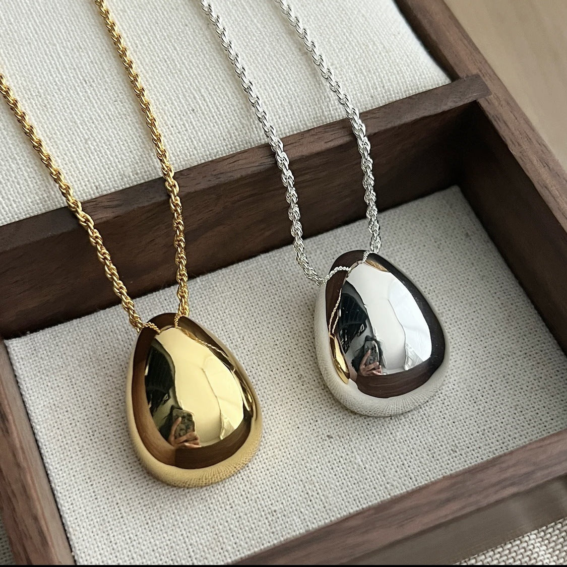 RETRO Necklace