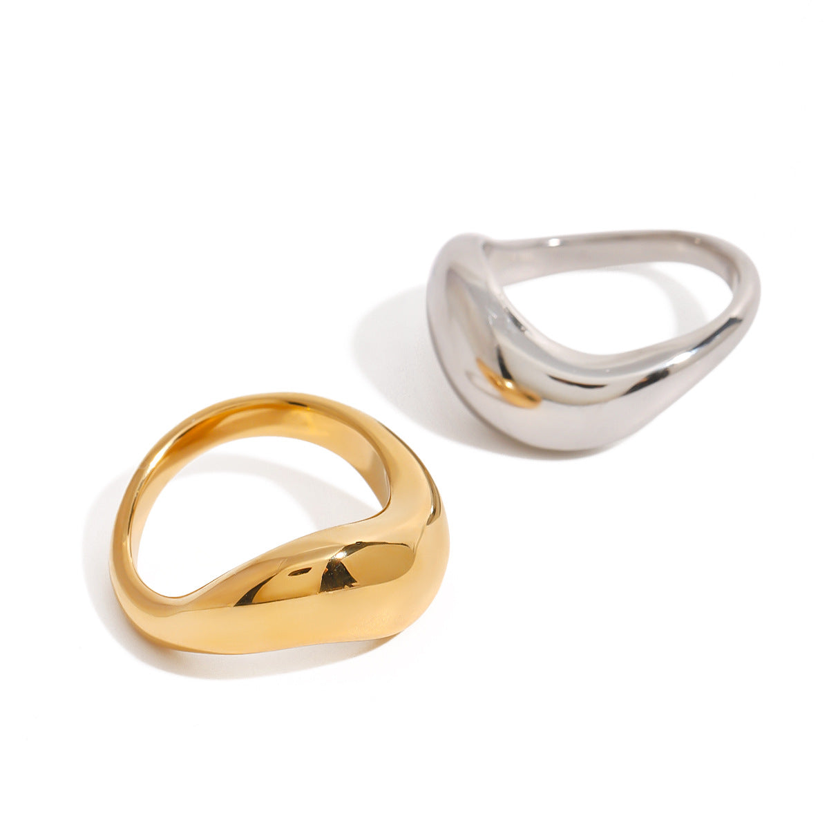 CLASSY Ring