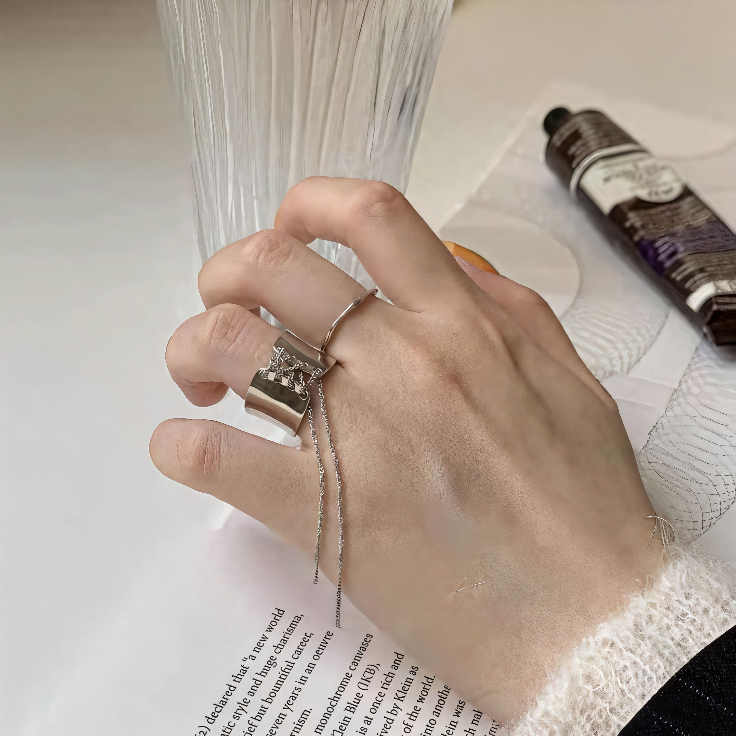 CORSET Ring