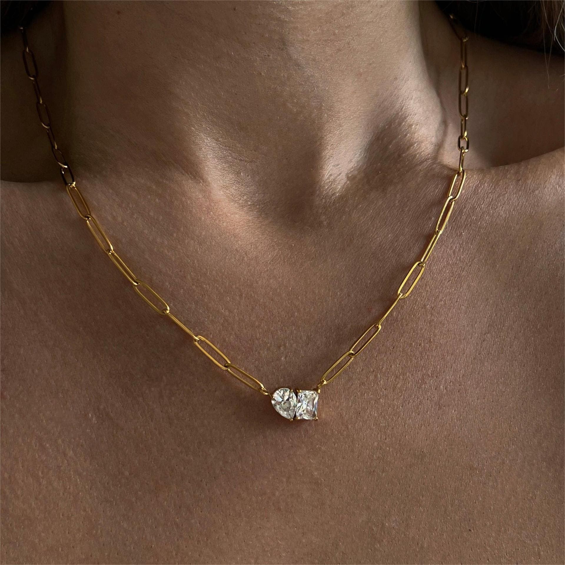 BRILLIANT Necklace