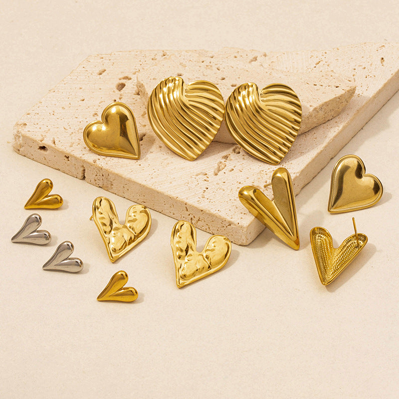 SMALL HEART Earrings