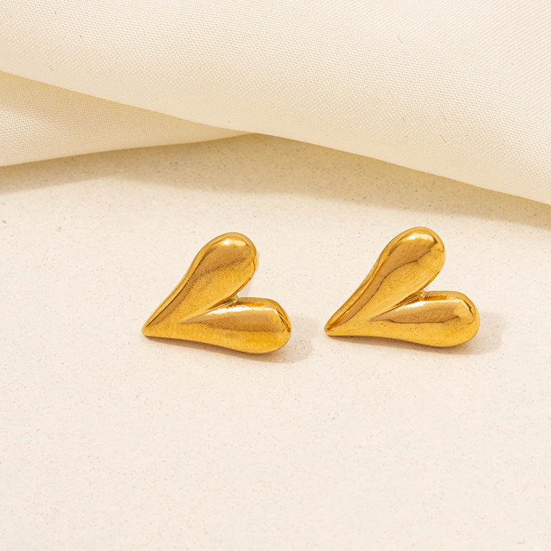 SMALL HEART Earrings