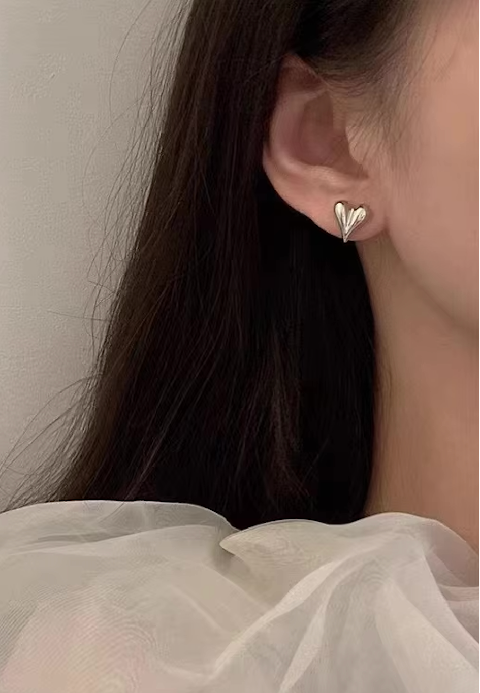 SMALL HEART Earrings