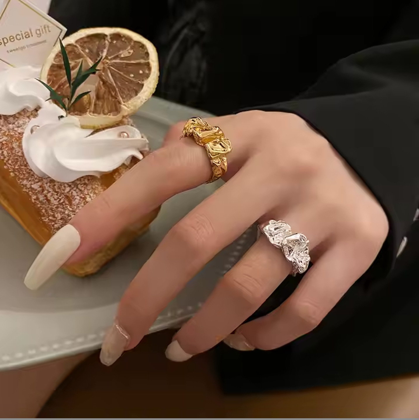 RETRO Ring