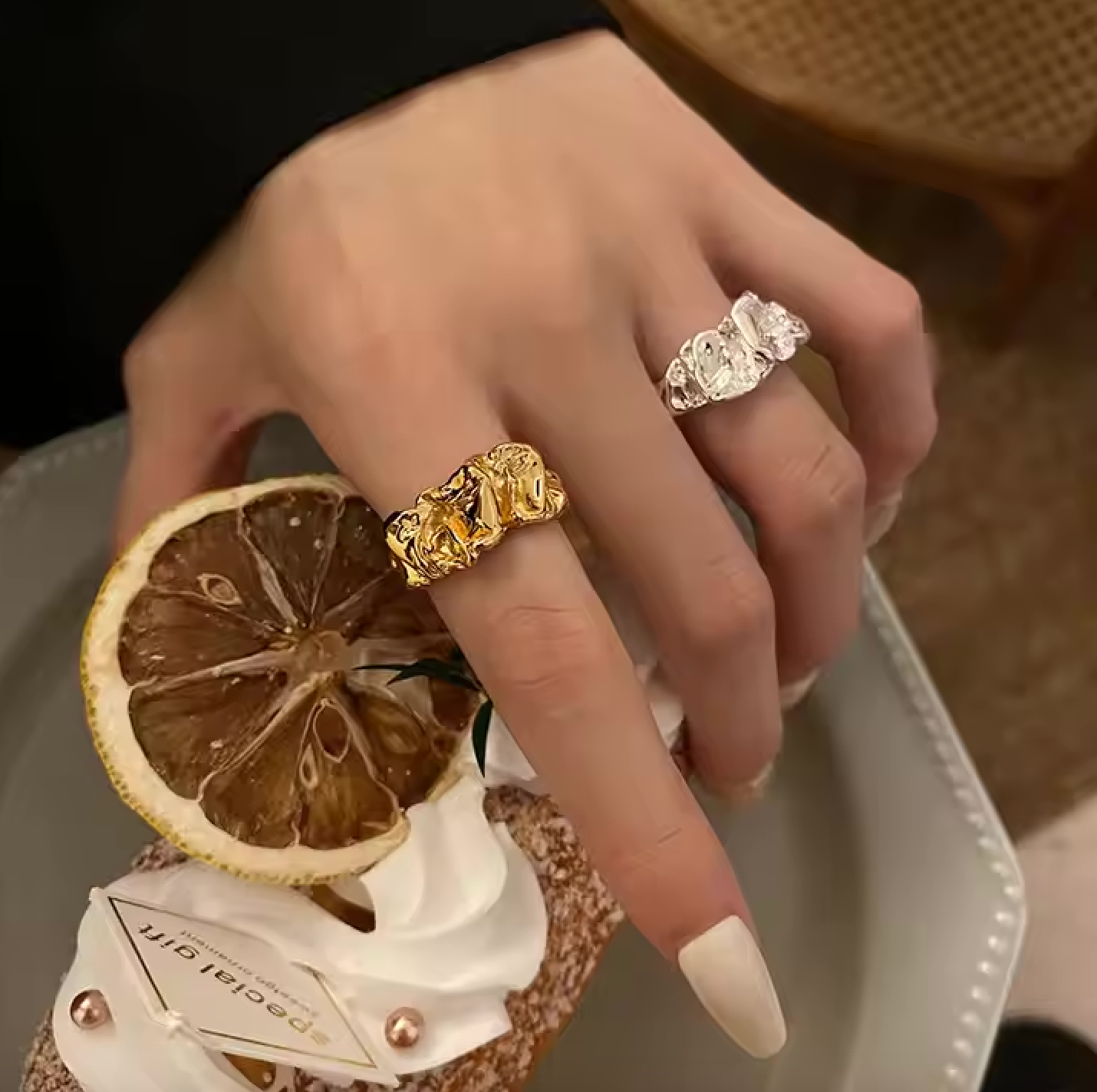 RETRO Ring
