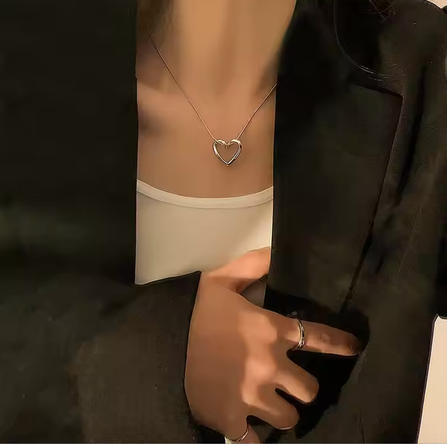 HOLLOW LOVE Necklace