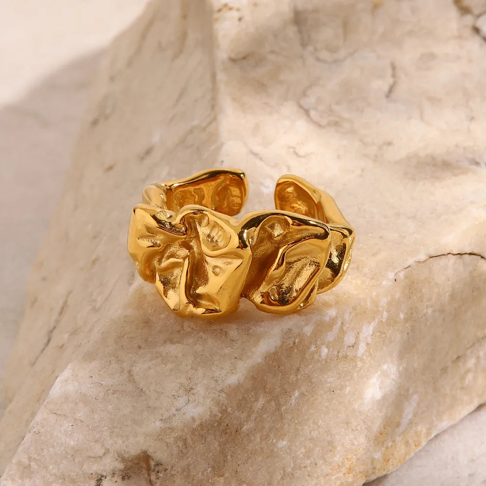 RETRO Ring
