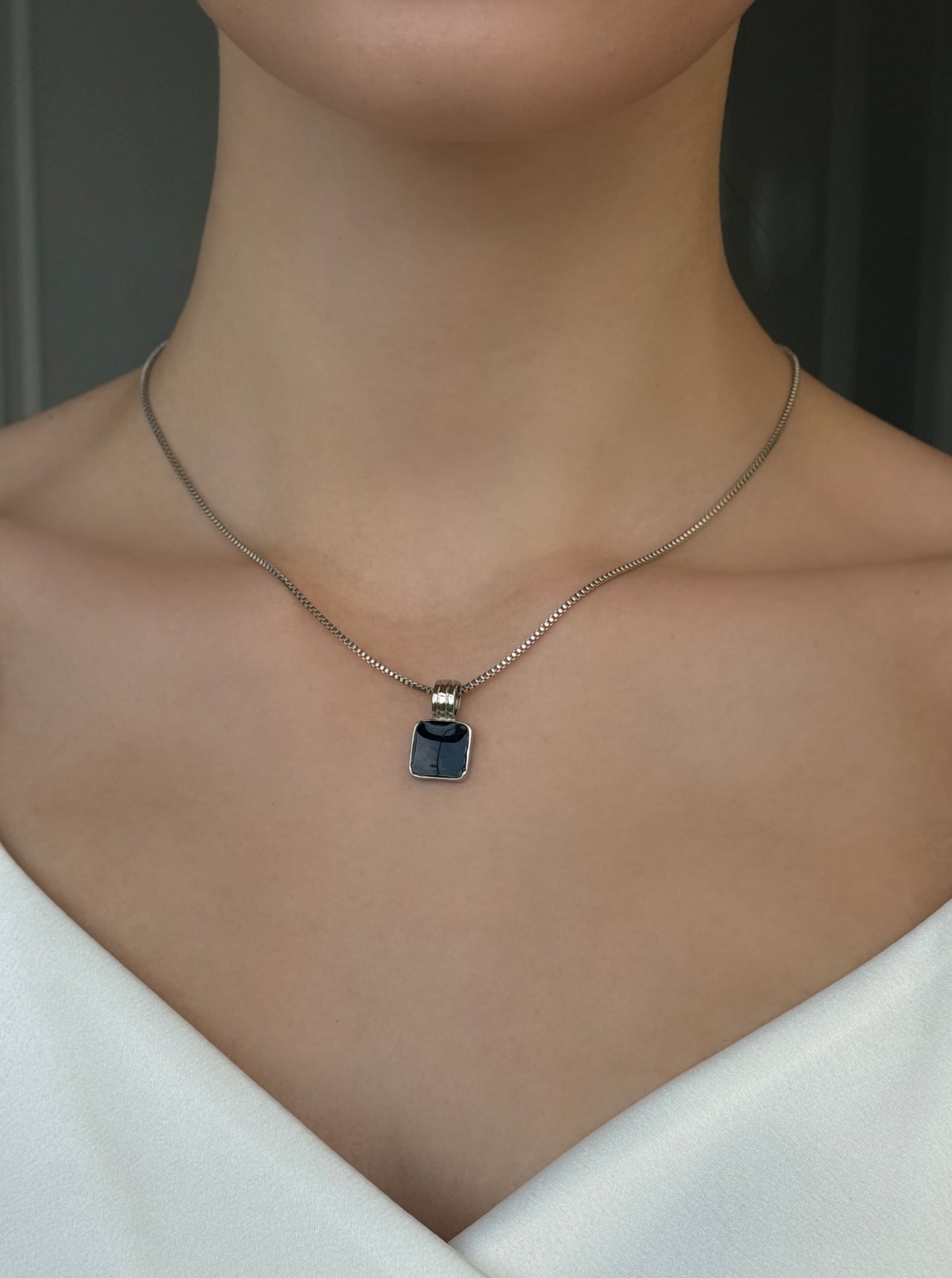 BLACK SQUARE Necklace