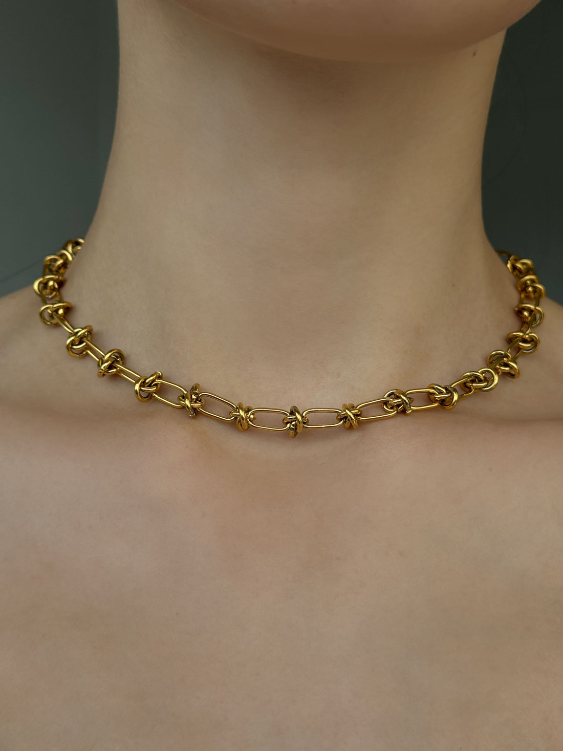 KNOTS Necklace